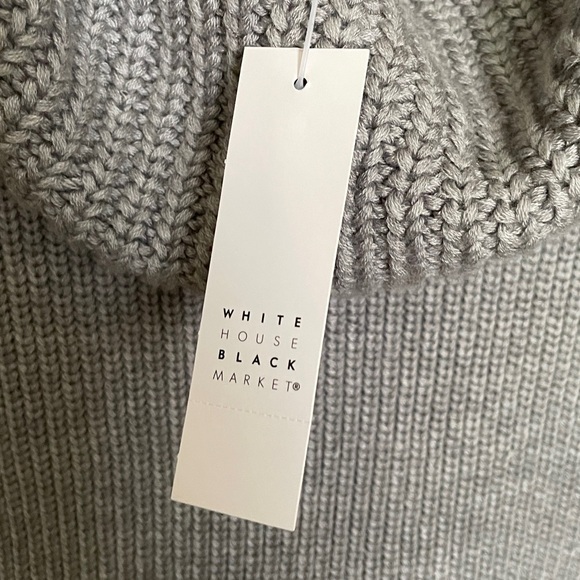 NWT White House Black Market Women’s Cowlneck Tunic. Size Small. - Picture 9 of 9